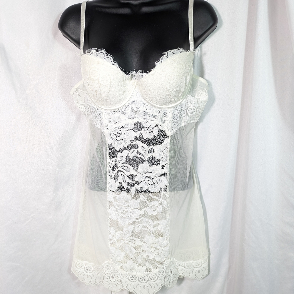 Vntg Frederick's Of Hollywood Creamy White Lace Sexy Slip Sheer Scalloped Hem XL